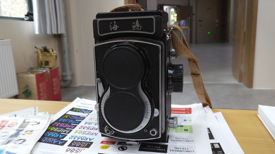 A vintage Hai'ou camera used to take our collective photograph on Day 1 and 3.