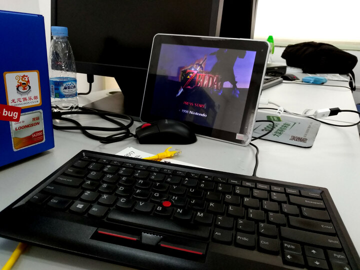 Havin' a blast playing Legend of Zelda with an Allwinner tablet running RetroArch.