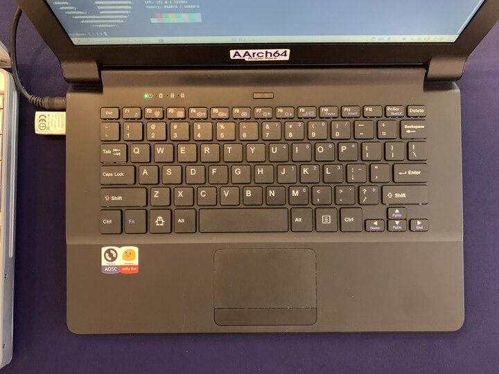 Olimex TERES-I (AOSC OS AArch64) at Our Stall (credit: Ruikai Liu).